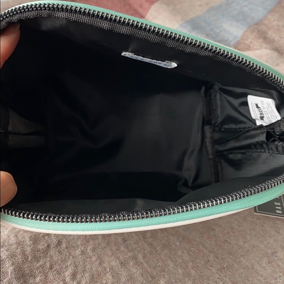 New Rae Dunn cosmetic pouch “CHOOSE JOY”🌈 - Picture 2 of 5